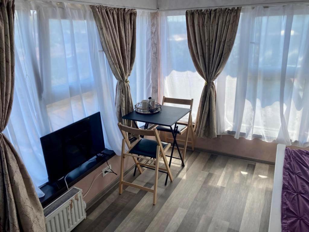 Rez Suites ยาช ภายนอก รูปภาพ
